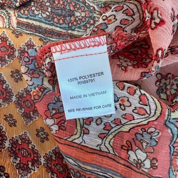 Women’s XL Westport Red Paisley Multiple Pattern Short Sleeve Peasant Blouse. - Picture 6 of 11